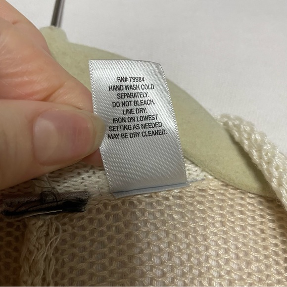 Chico's Linen Knit Contrast Trim Wrap Ruana Beachy Coastal One Size Beige Cream - Picture 12 of 12